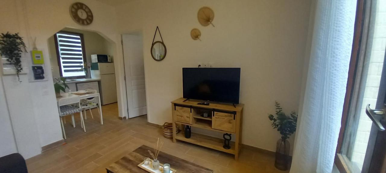 Апартаменти Magnifique F2-5Mn Aeroport D'Orly-Parking Prive Gratuit Paray-Vieille-Poste Екстер'єр фото
