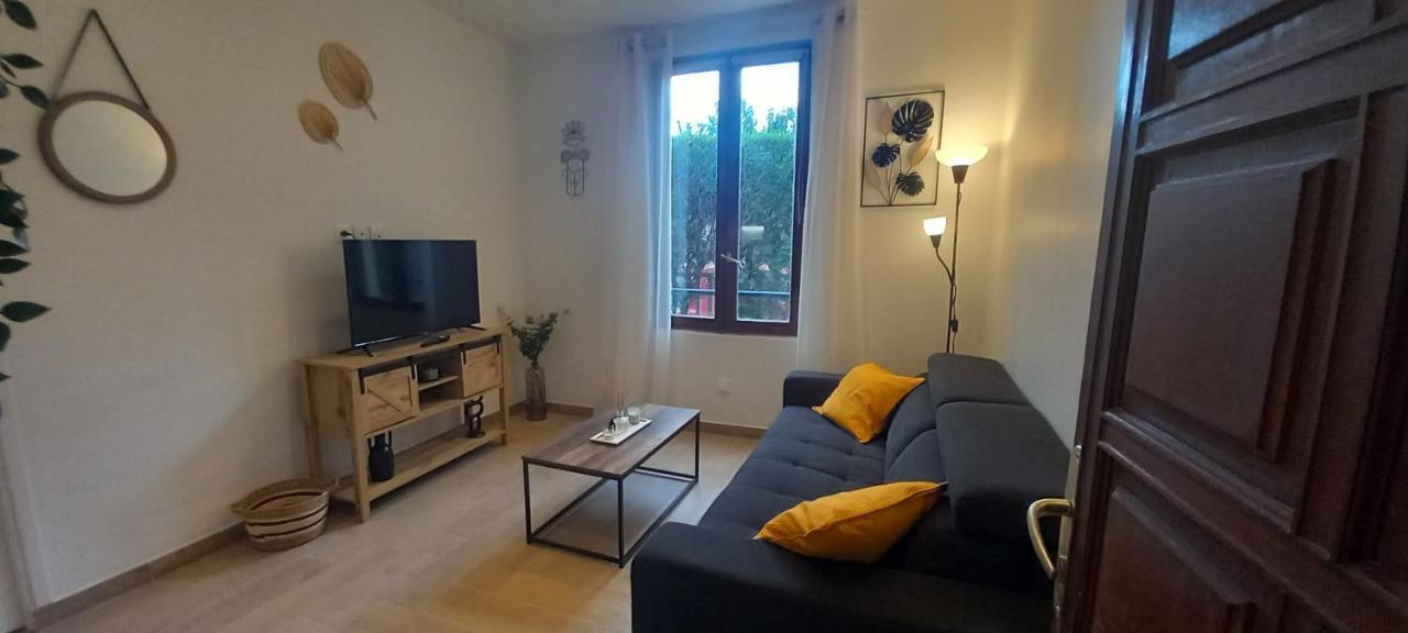 Апартаменти Magnifique F2-5Mn Aeroport D'Orly-Parking Prive Gratuit Paray-Vieille-Poste Екстер'єр фото